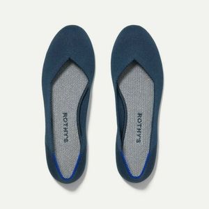Rothy's Navy Blue Round Toe Flats size 8.5